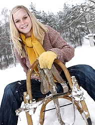 The snow makes her horny so they go inside to fuck hard